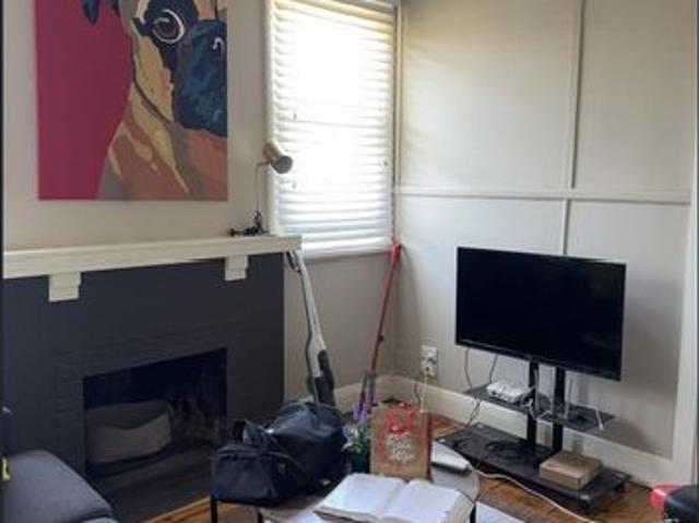 CENTRALLY LOCATED 1BR FURNISHED UNIT