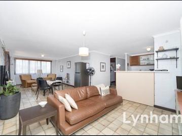 Centrally Located 2 Bedroom Unit