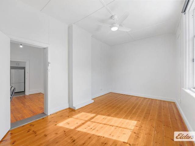 Centrally Located 2 Bedroom Unit
