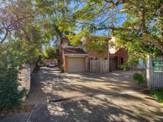 Centrally Located 2 Bedroom Unit in Maroochydore