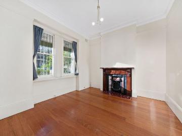 Centrally Located Three Bedroom Home | 6 month lease