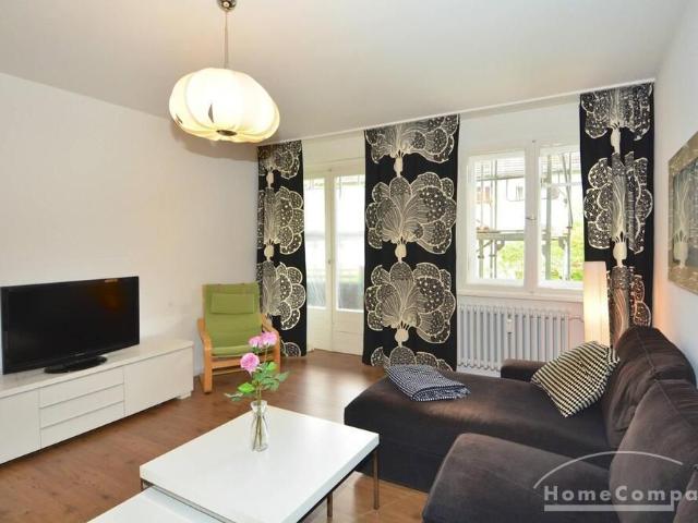 Centrally located two room apartment in Berlin Wilmersdorf, furnished