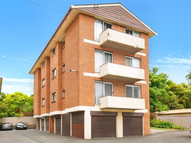 Centrally Located with Beach Lifestyle