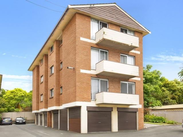 Centrally Located with Beach Lifestyle