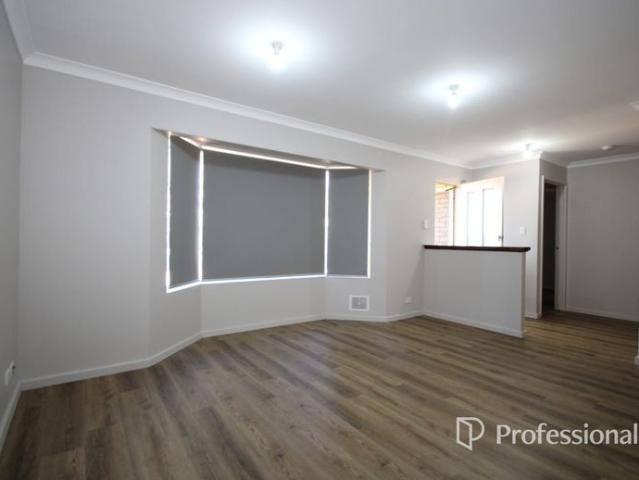 Centrally Located Australind Family Home with Rear Workshop