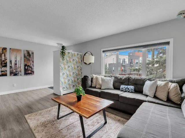 Centrally Located Fully Furnished 3 Bedroom Unit in House