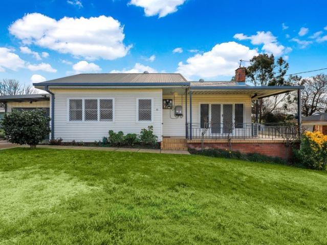 Centrally Located Gem