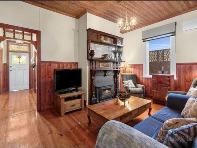 Centrally Located & Inviting Family Home