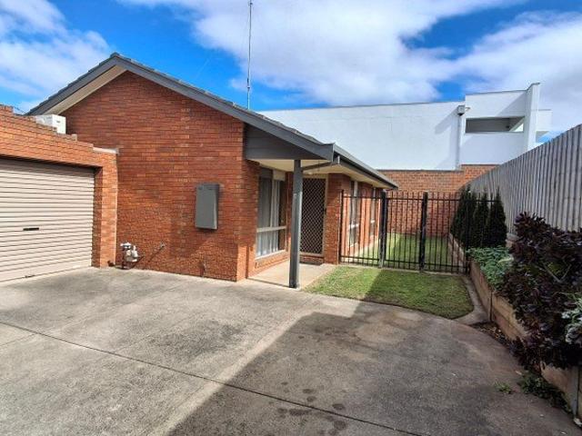Centrally located neat two bedroom unit