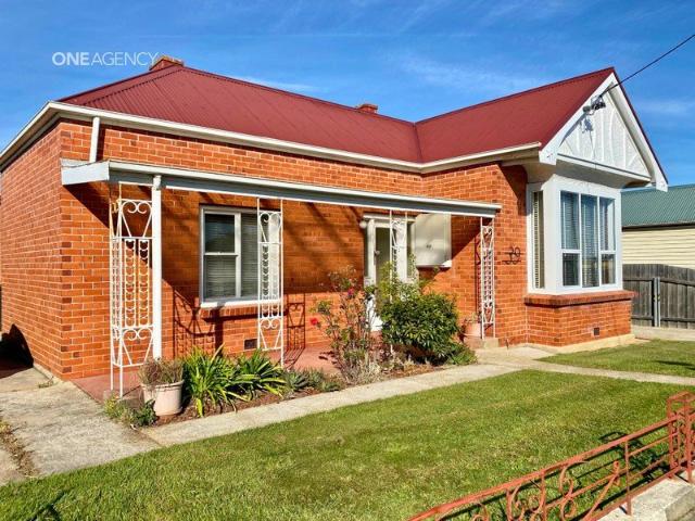 Centrally Located One Bedroom Flat