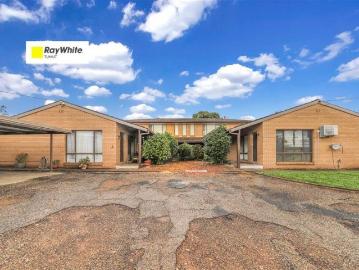 Gilmore, Tumut, Talbingo - Parking, Equipped kitchen