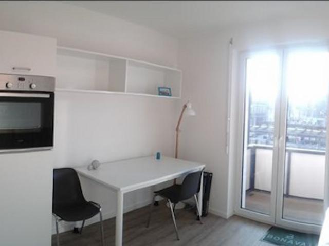 Centrally located single apartment with a balcony, accessible/ barrier free, Heidelberg Amsterdam Apartments for Rent