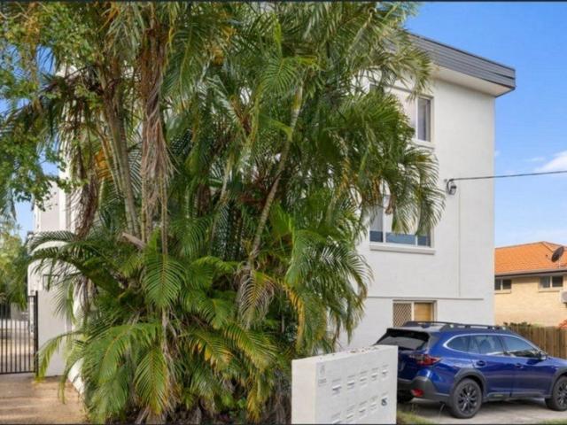 CENTRALLY LOCATED SPACIOUS UNIT