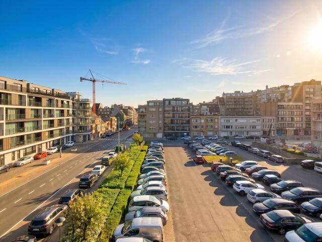 Centrally located studio for rent on Mouchotte Square!