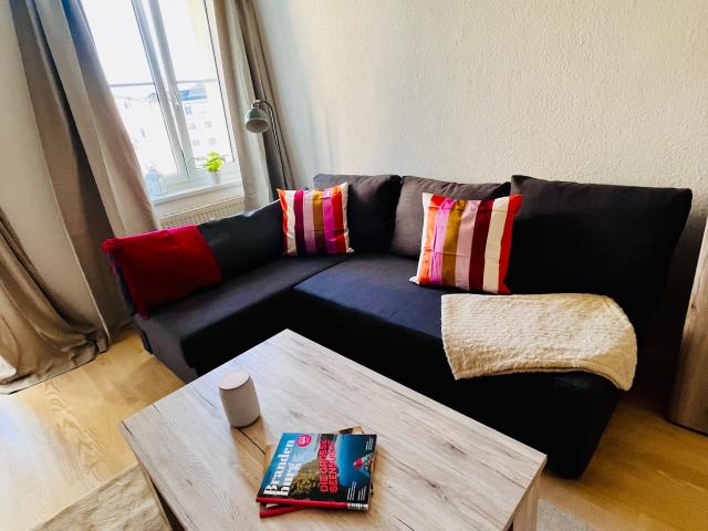 centrally located: Stylish apartment on Majakowskiring