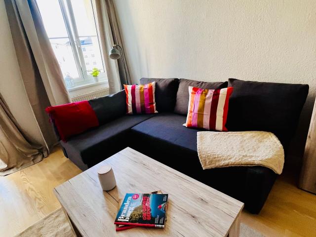 centrally located: Stylish apartment on Majakowskiring, Berlin Amsterdam Apartments for Rent