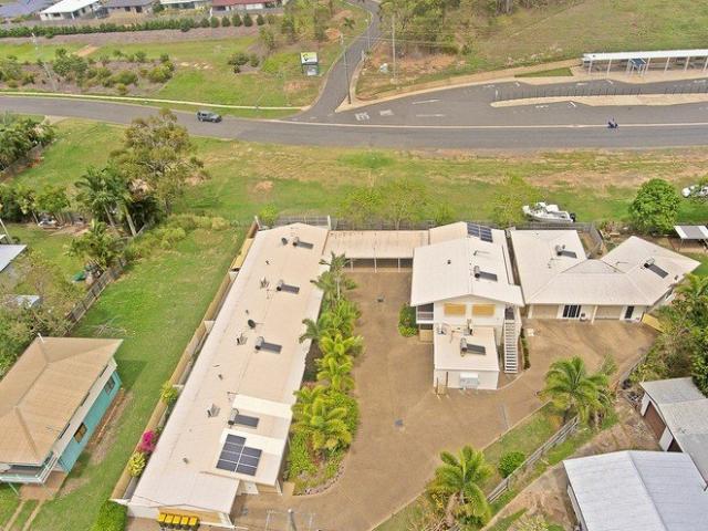 CENTRALLY LOCATED STYLISH UNIT