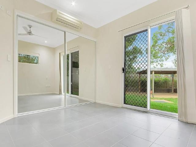 CENTRALLY LOCATED STYLISH UNIT