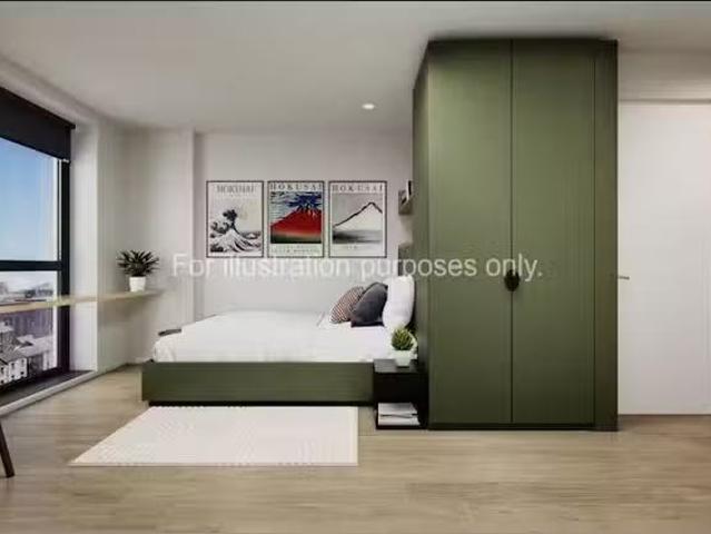 Centre Court Accessible Classic Ensuite