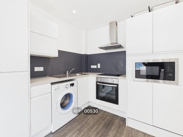 Centre Court, Paragon Street, Hull HU1, 1 bed flat to rent, £575 pcm | PrimeLocation
