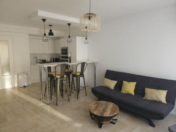 Centre Antibes 3 pièces neuf meublé tout confort