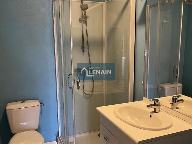 centre bourg appartement meublé 34 m² comprenant.