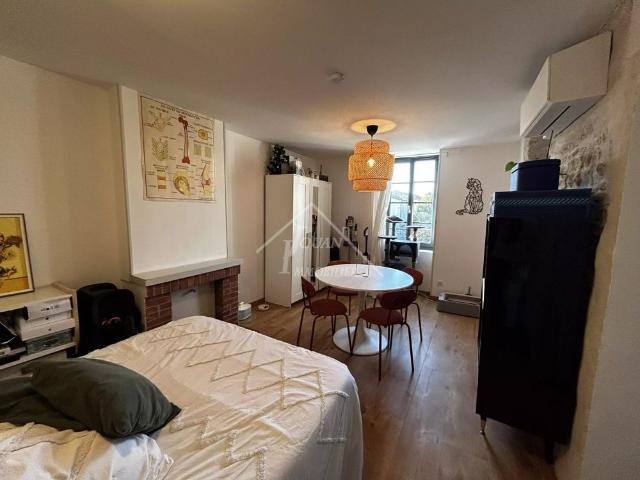 Centre de Gannat, appartement 37m² rénové