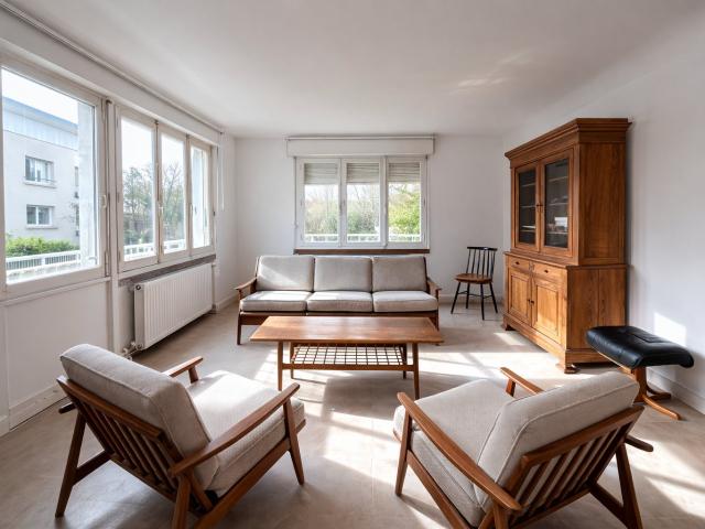 CENTRE DE JARVILLE LA MALGRANGE BELLE MAISON A RENOVER DE 7 PIECES AVEC GARAGE ET JARDIN