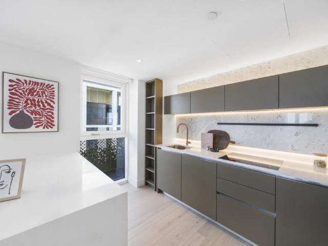 Centre Stage, Fountain Park Way, London, W12 7JF, United Kingdom | 2 bed apartment for rent #140655364 | Rentberry