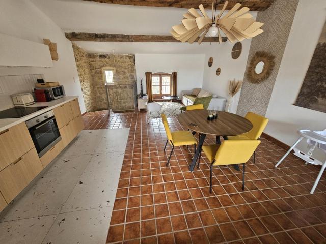 Centre pézenas Appartement Terrasse 78m² Pézenas