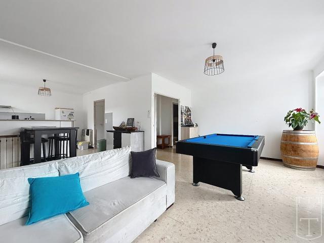 Centre Ruoms 145m² Ruoms