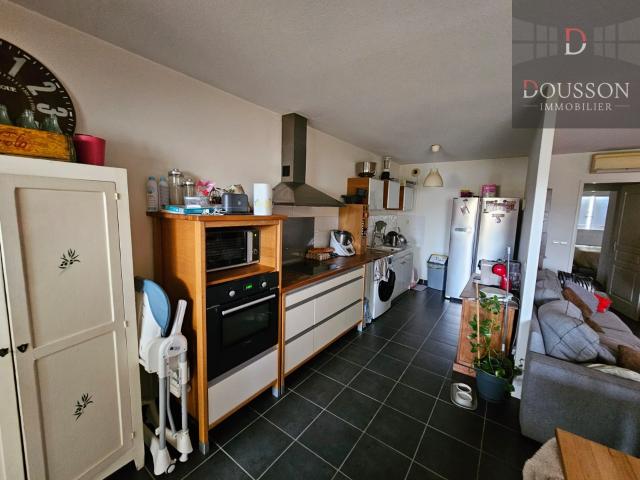 CENTRE UZES, APPARTEMENT T3, LOUE