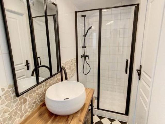 Centre ville APPARTEMENT AVEC CACHET 2 pièce s 38m2
