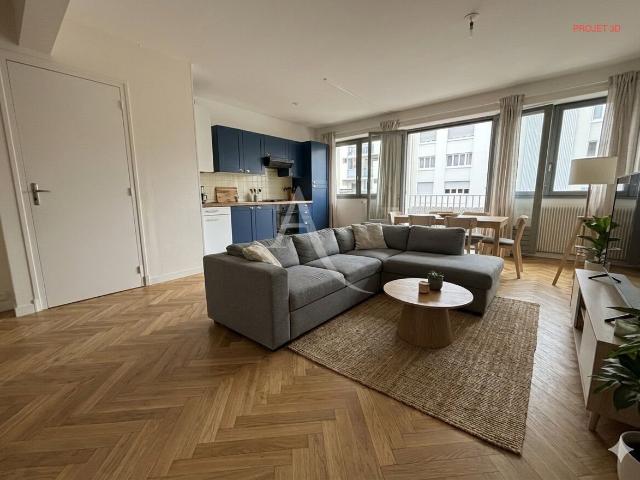 Centre ville Appartement T2 duplex et 2 balcons 68m² Pau