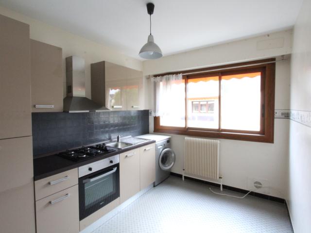 Centre ville, bel appartement T2 avec balcon proche commerces