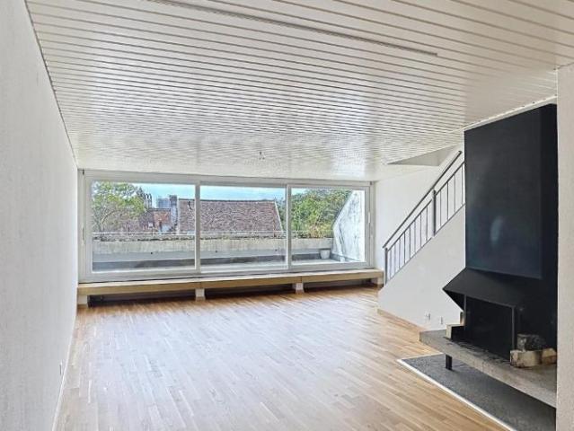 Centre ville d'Yverdon, magnifique 4 pièces en duplex