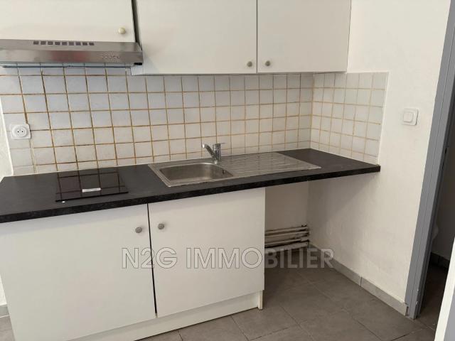 Centre ville, Location appartement 1 pièce 16m²