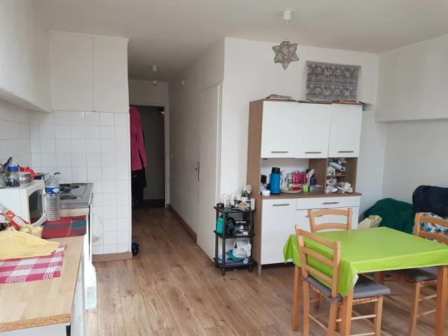 CENTRE VILLE STUDIO AVEC CHAMBRE