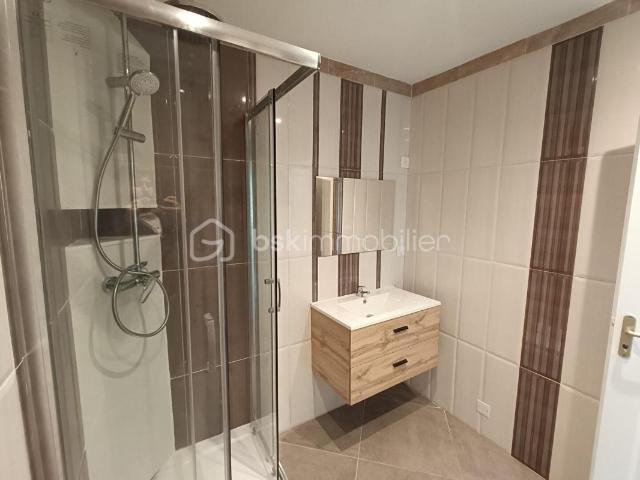 Centre ville & plages à pied – Appartement rénové avec garage exceptionnel de 50 m²