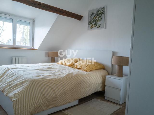 centre ville VERNEUIL, duplex meublé 2 chambres