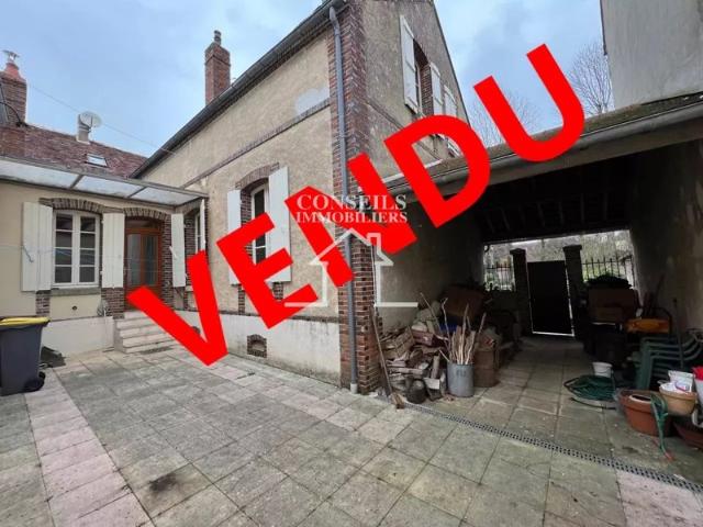 CENTRE VILLENEUVE SUR YONNE