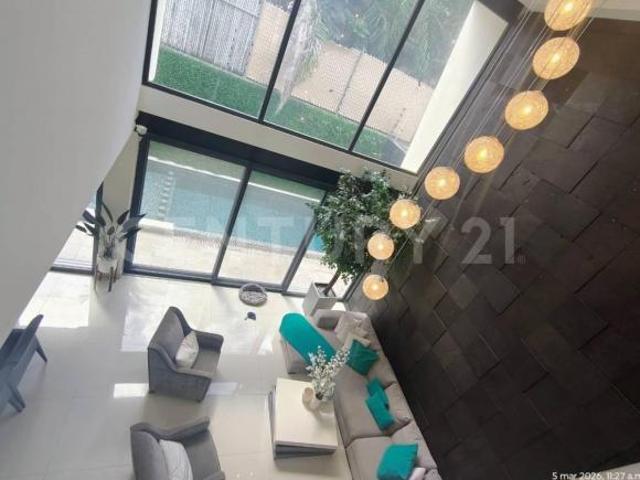 Céntrica residencia a un increible precio DH0526