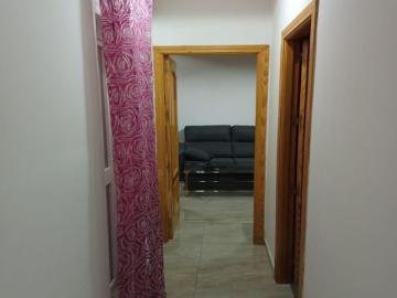 CÉNTRICO APARTAMENTO AMUEBLADO JUNTO A OLLERIAS