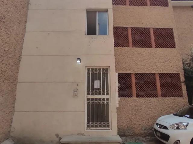 CENTRICO DEPTO PISO 1 CERCA DEL PARQUE 2000 VIAS DE COMUNICACIÓN Y TRANSPORTE PUBLICO