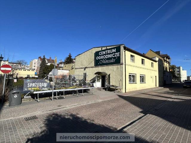 Sprzedam lokal usługowy 390 m² w centrum Człuchowa
