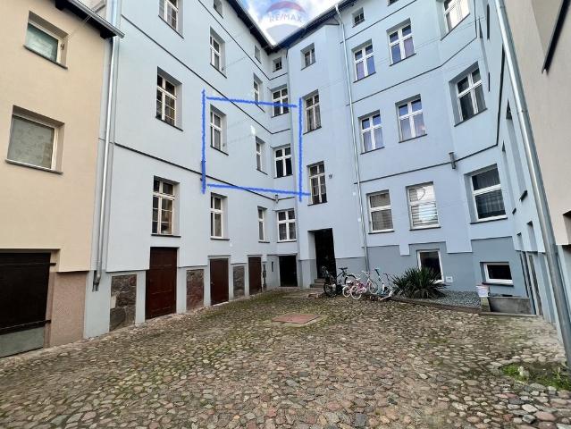 Centrum Gniezna, 2 pokoje, cicha kamienica, inwestycja