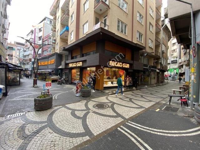 Century21 Bal'dan Merkezi Konum, Milli Kuvvetler