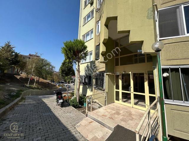 Century21 Bal'dan Tercih Edilen A Bloklarda Devirli Satılık 1+1