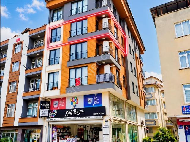Century21 Den Kiralık Yeni Mah 3 Yıllık Bina 2+1 95 M2 30 Bin