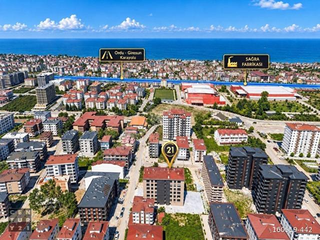 CENTURY21 DEN SATILIK CUMHURİYETDE EBEVEYİN BANYOLU 2+1 85 M2
